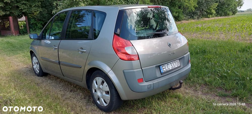Renault Scenic - 2