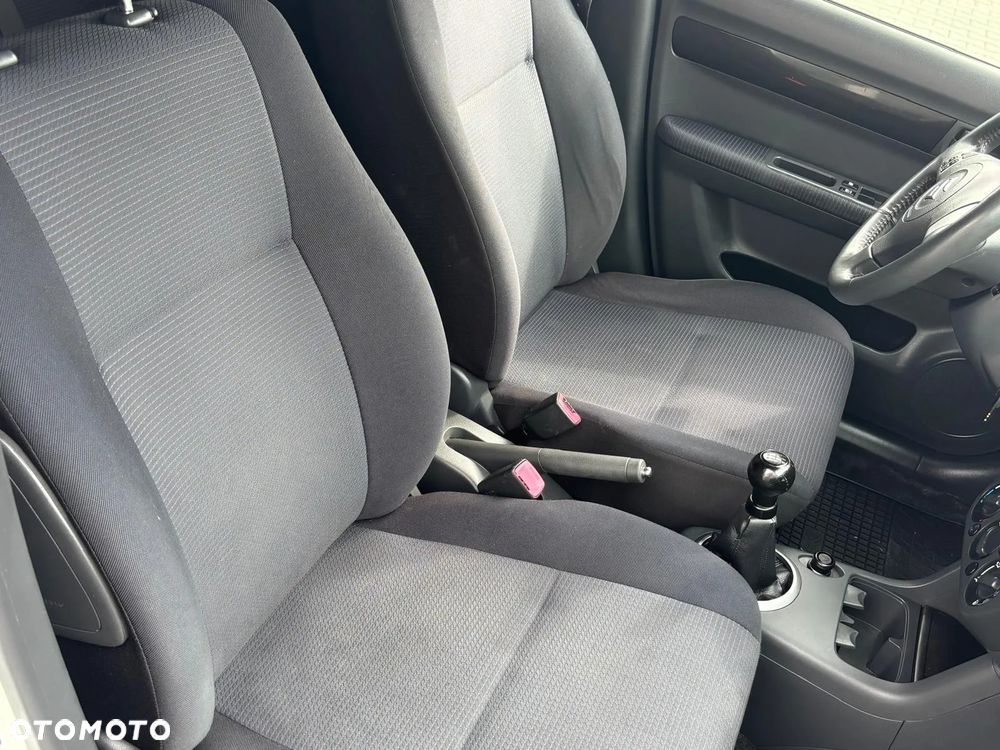 Suzuki Swift 1.3 Limited 25 - 36