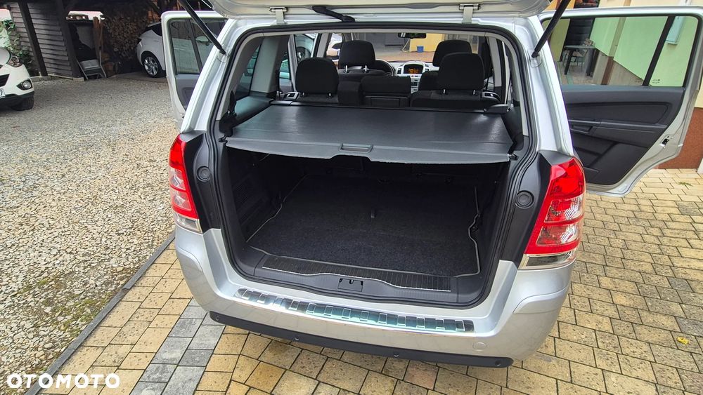 Opel Zafira 1.8 Easytronic Cosmo - 29