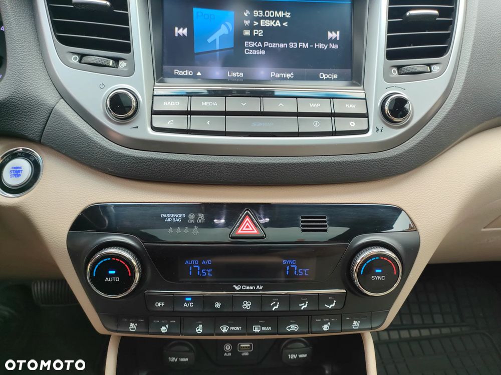 Hyundai Tucson 2.0 CRDI Premium 4WD - 27