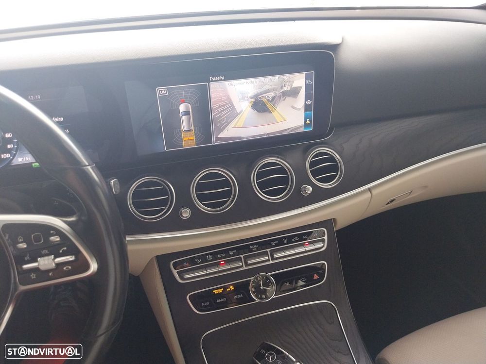 Mercedes-Benz E 300 de 4Matic 9G-TRONIC Exclusive - 17