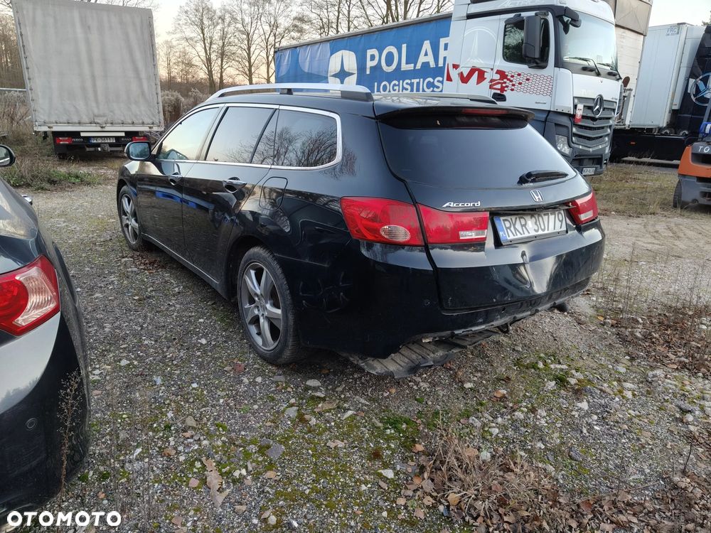 Honda Accord - 4
