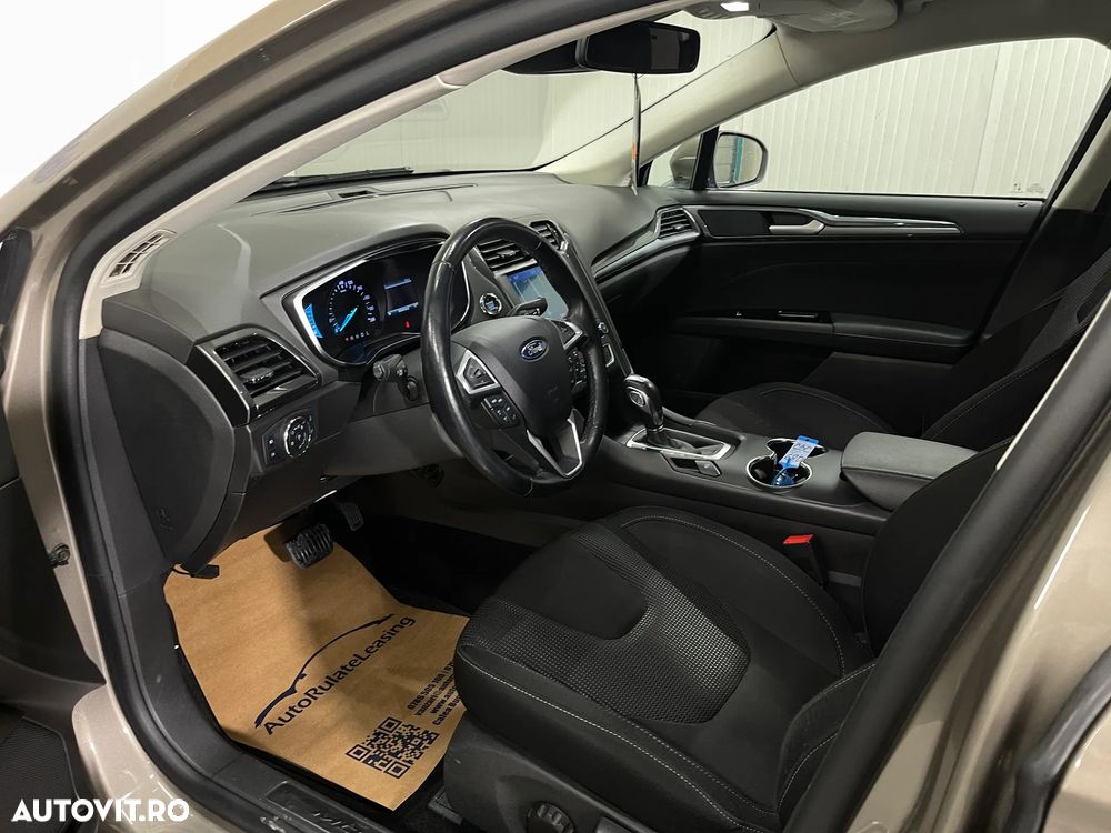 Ford Mondeo 2.0 HEV Titanium - 6
