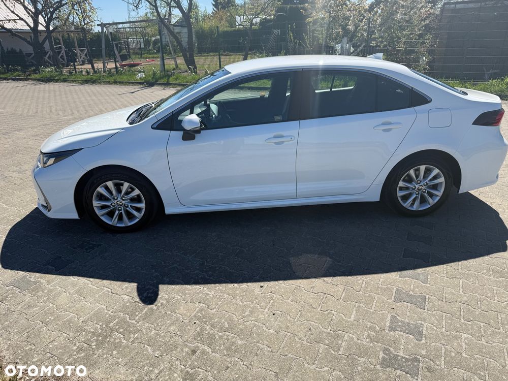 Toyota Corolla 1.8 Hybrid Comfort - 4
