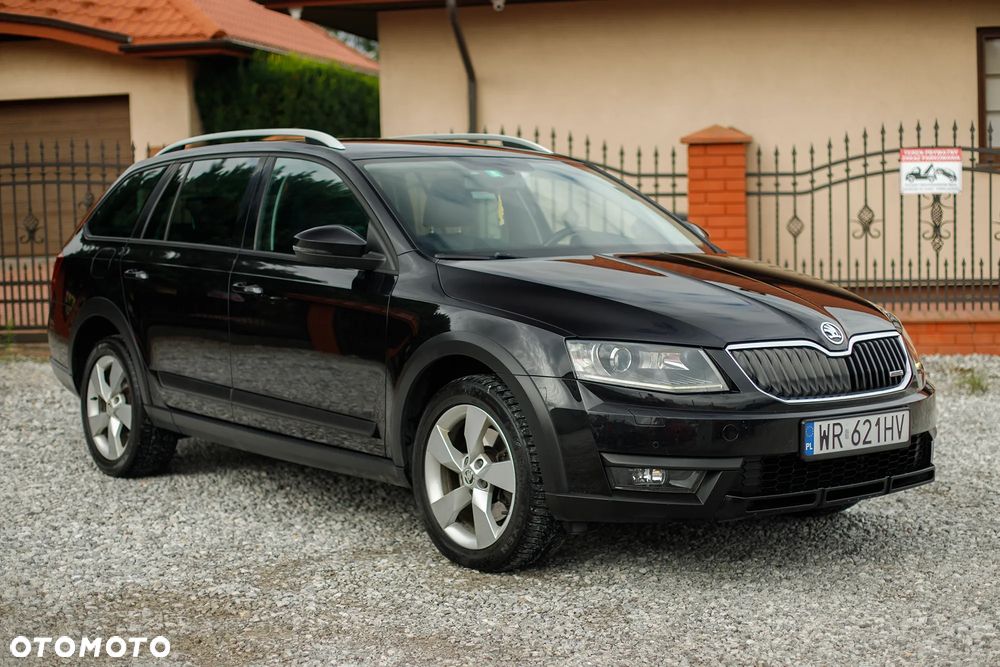 Skoda Octavia 2.0 TDI 4x4 DSG Scout - 1