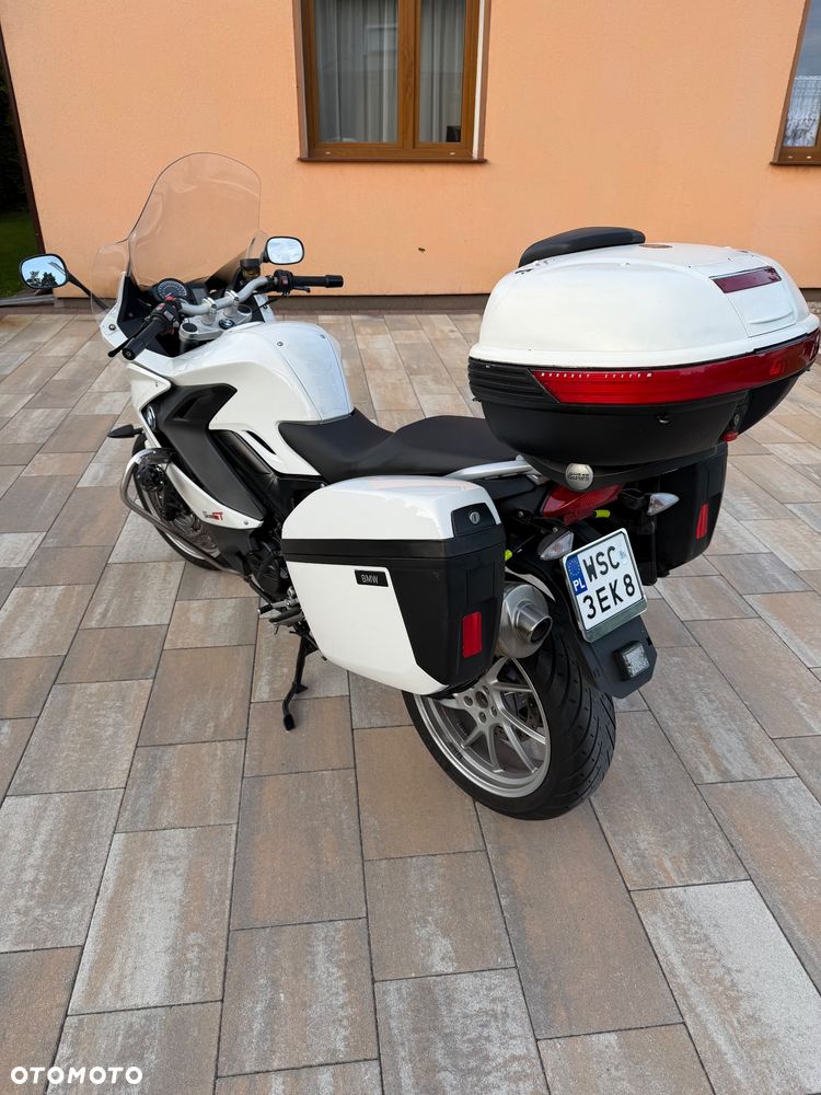 BMW F - 5
