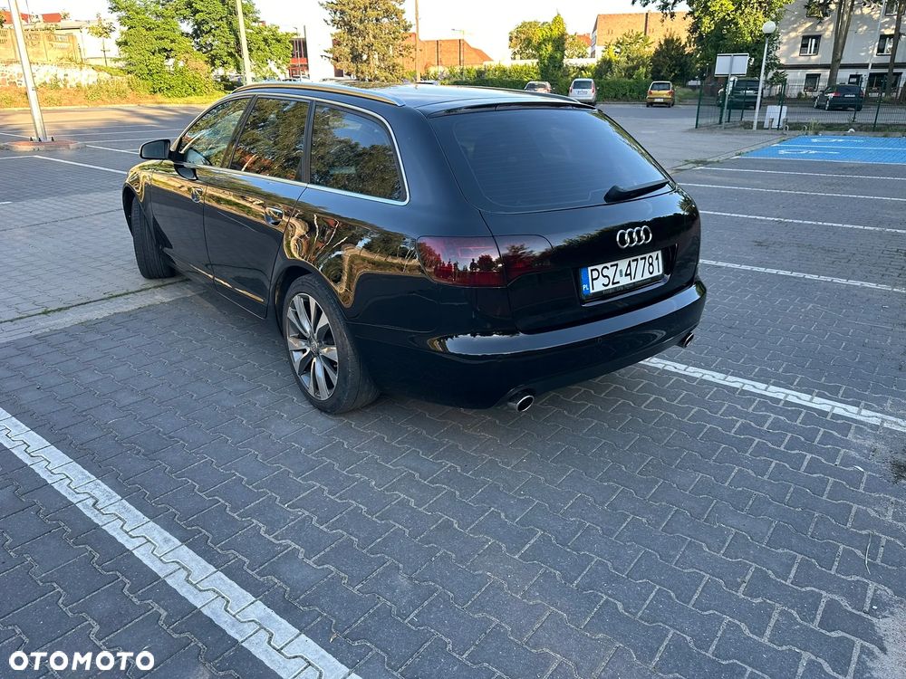 Audi A6 Avant 2.4 - 4