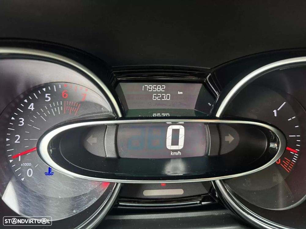 Renault Clio 0.9 TCe Limited Bi-Fuel - 4