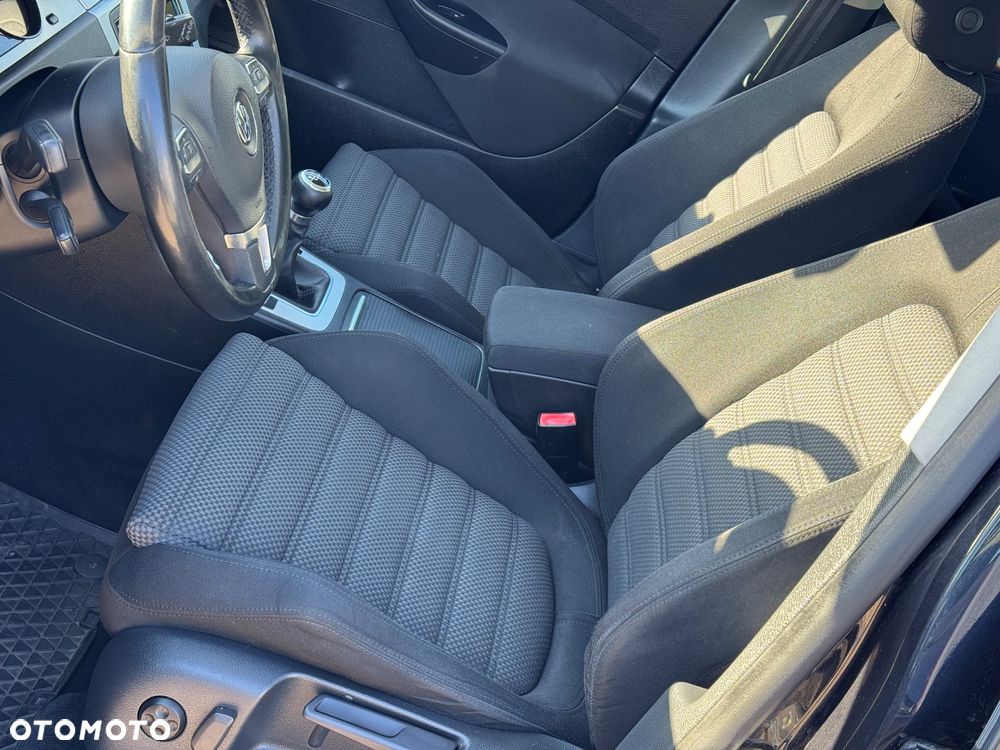 Volkswagen Passat 1.8 TSI R-Line Edition - 19