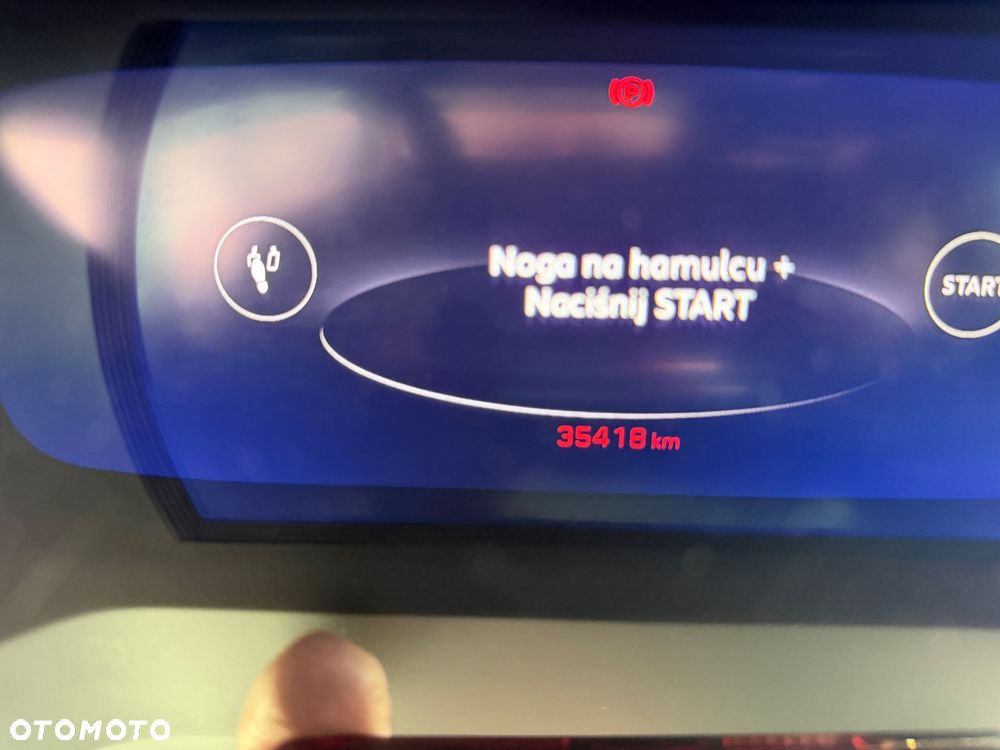 Peugeot 2008 PureTech 155 EAT8 GT - 14