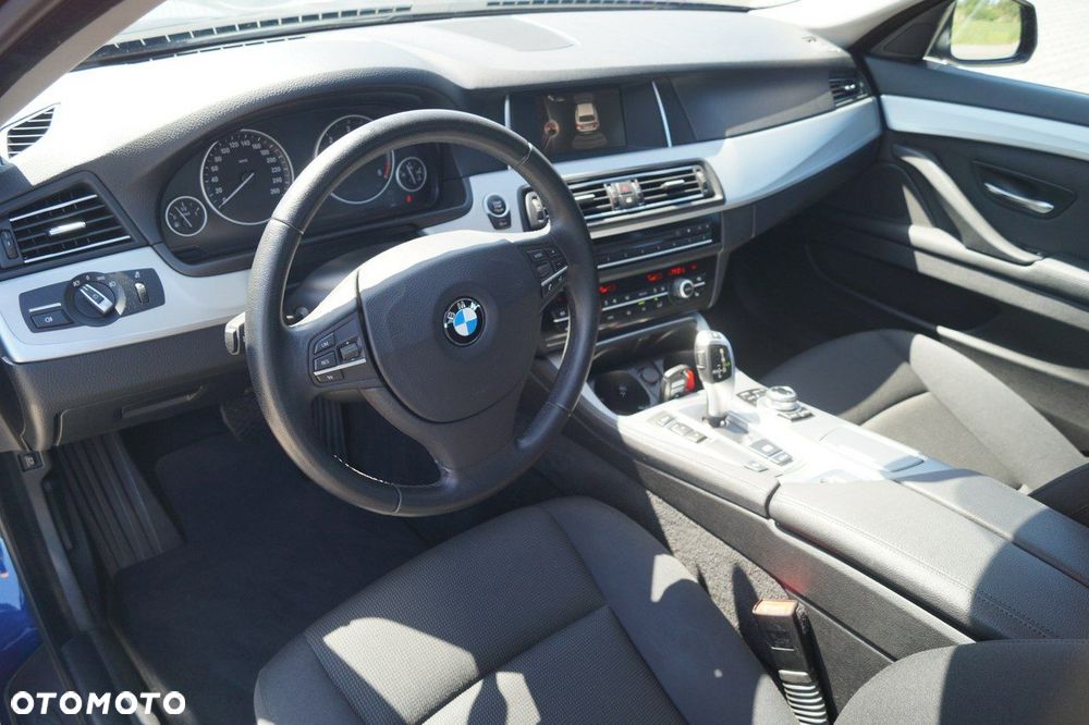 BMW Seria 5 - 12