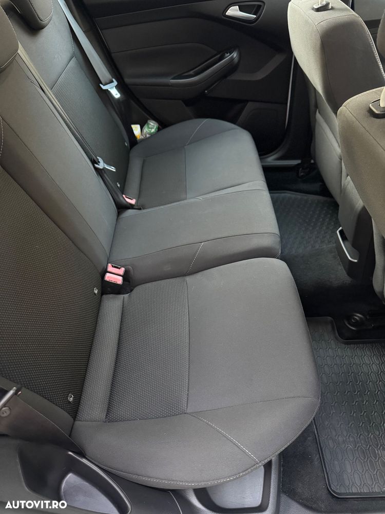 Ford Focus 1.5 TDCi Trend - 20