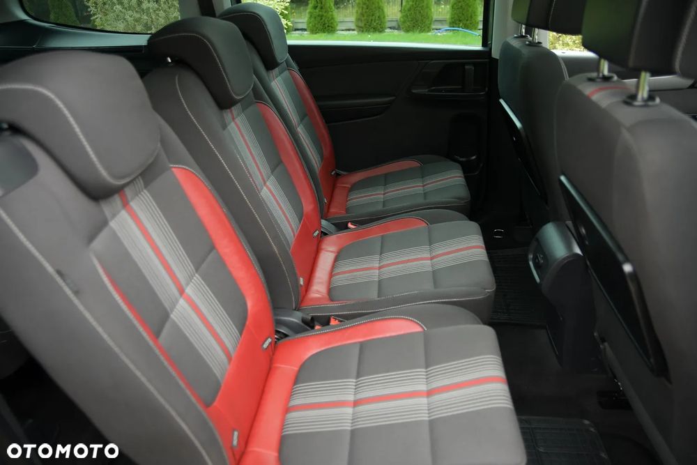 Volkswagen Sharan 2.0 TDI DSG Highline - 21