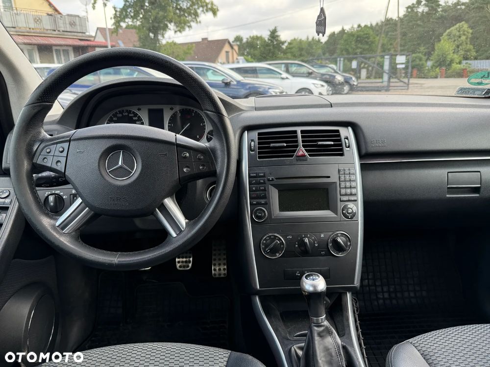 Mercedes-Benz Klasa B 180 CDI - 14