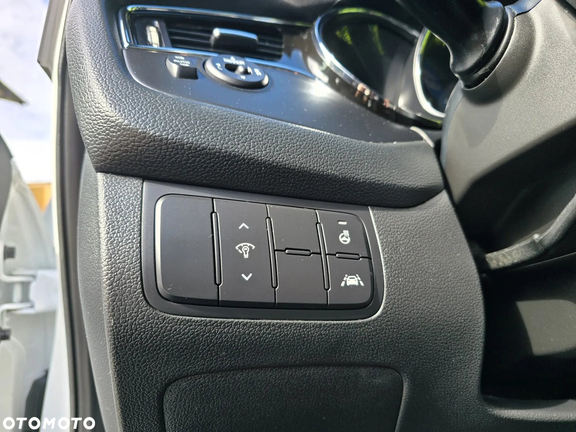 Kia Ceed 1.6 T-GDI GT - 27