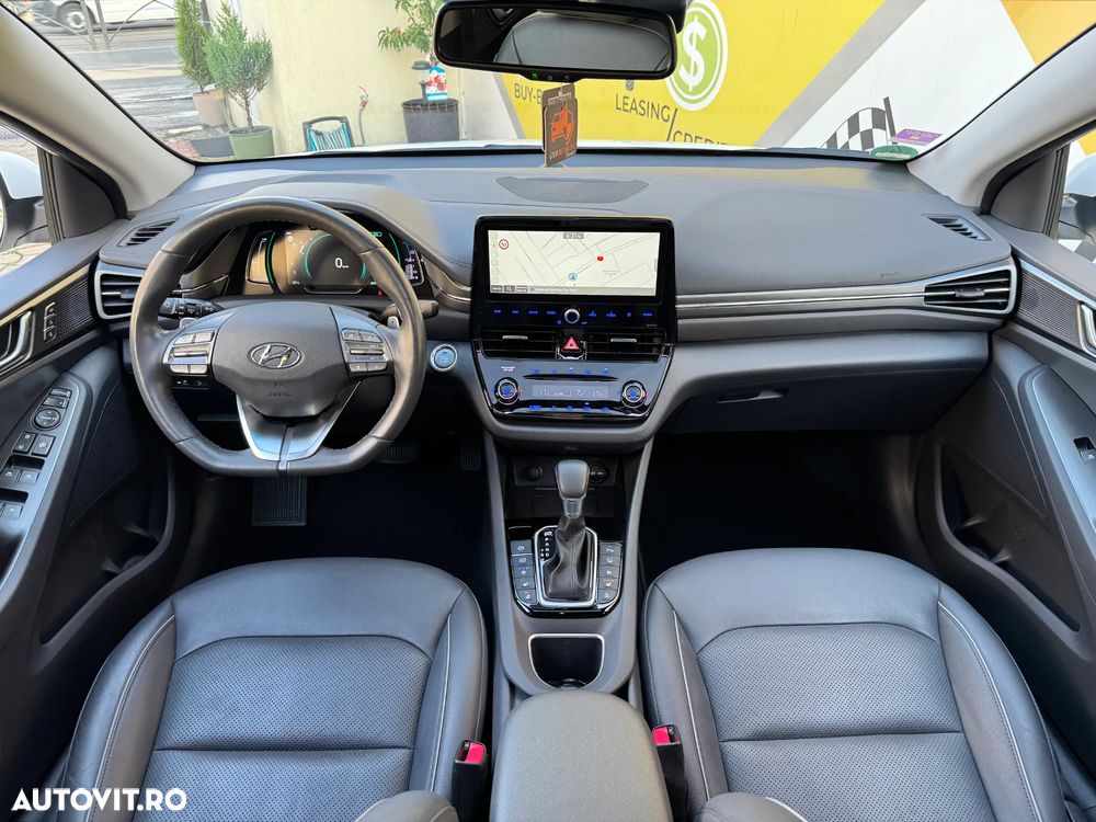 Hyundai IONIQ Plug-in-Hybrid 1.6 GDI Premium - 4