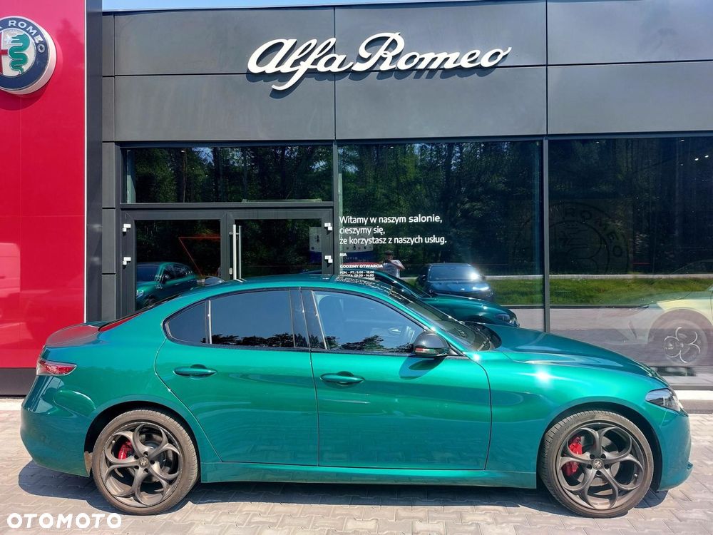 Alfa Romeo Giulia 2.0 Turbo Tributo Italiano Q4 - 7