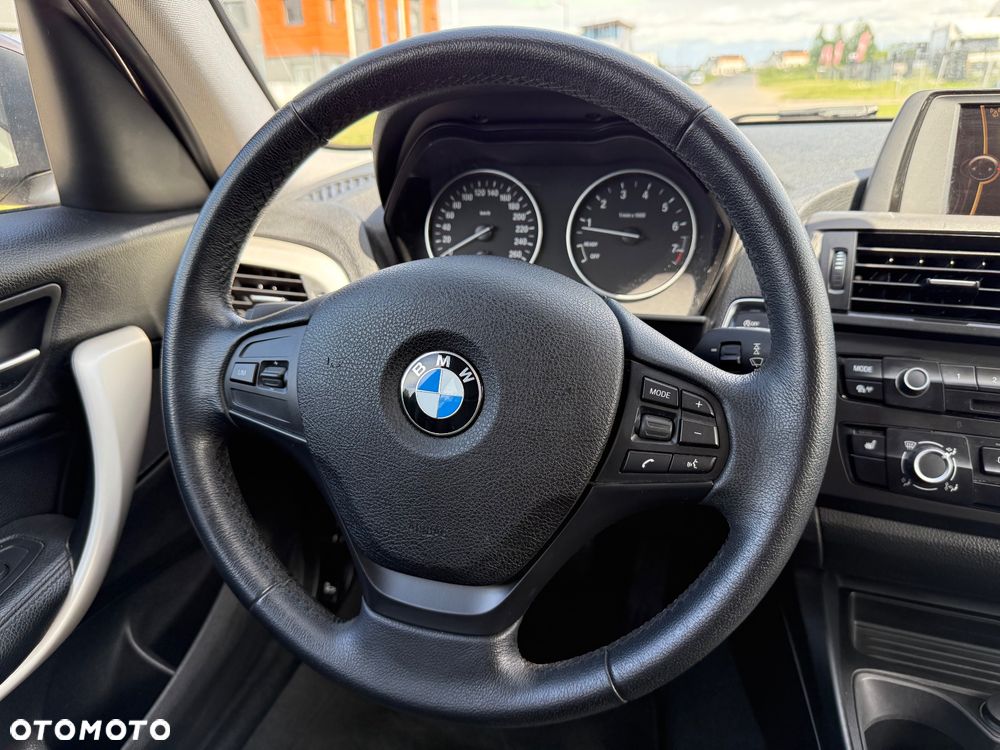 BMW Seria 1 116i Sport Line - 16