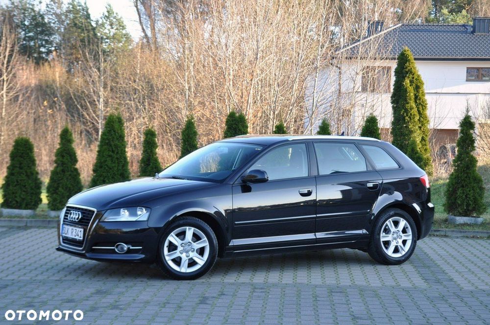 Audi A3 Sportback - 11