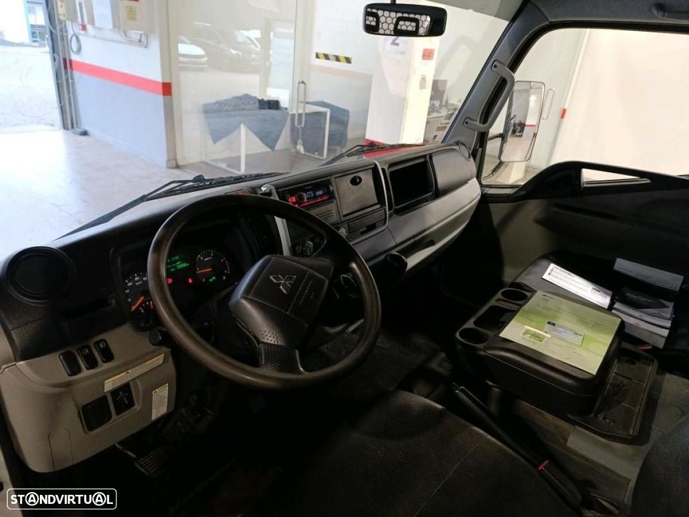 Mitsubishi Fuso Canter 3C15D 6 Lugares c/iva - 6