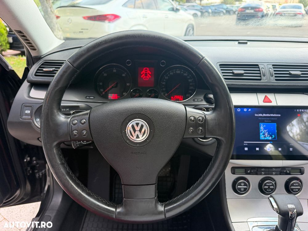 Volkswagen Passat 2.0 TDI DPF DSG Comfortline - 10