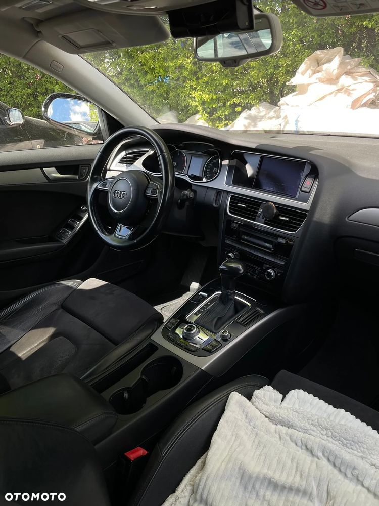 Audi A4 Avant - 22