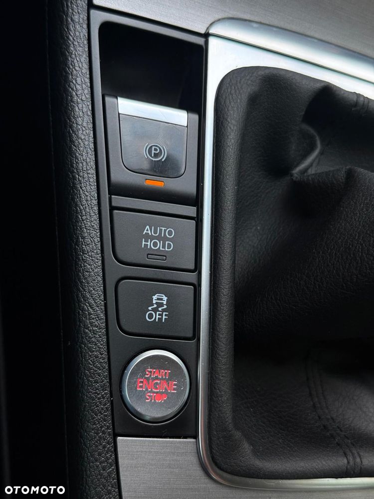 Volkswagen Passat 1.4 TSI Comfortline - 27