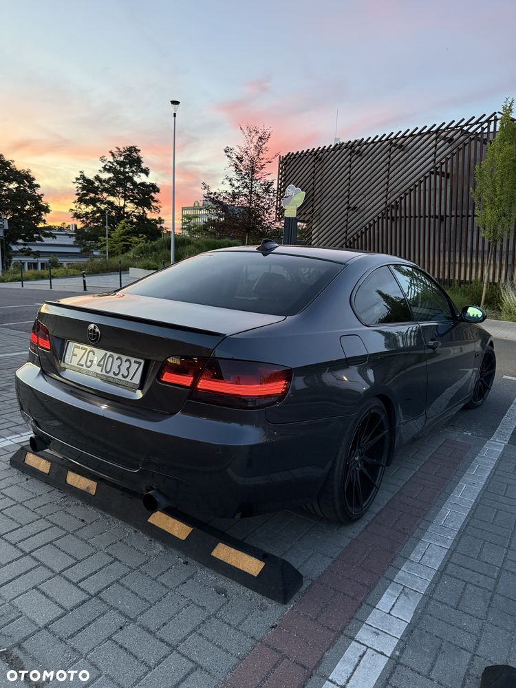 BMW Seria 3 335d - 7