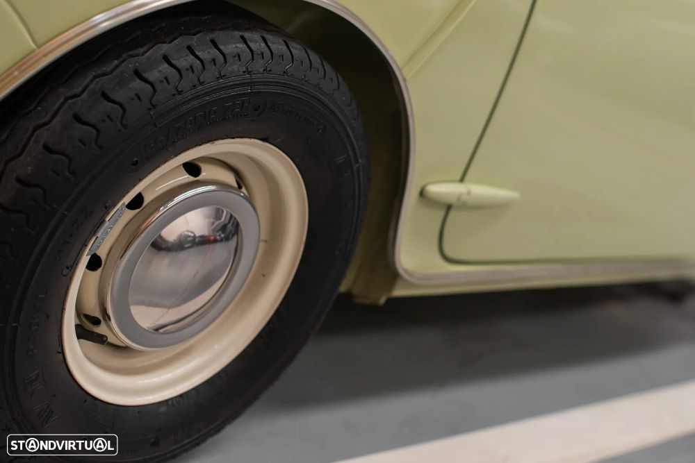 Austin Mini - 10