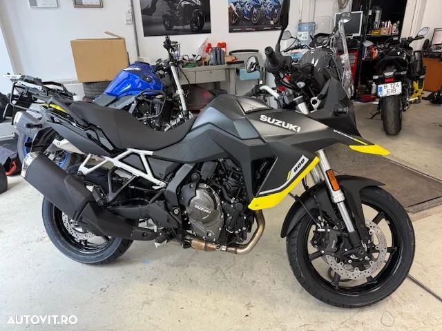 Suzuki V-Strom 800DE - 1