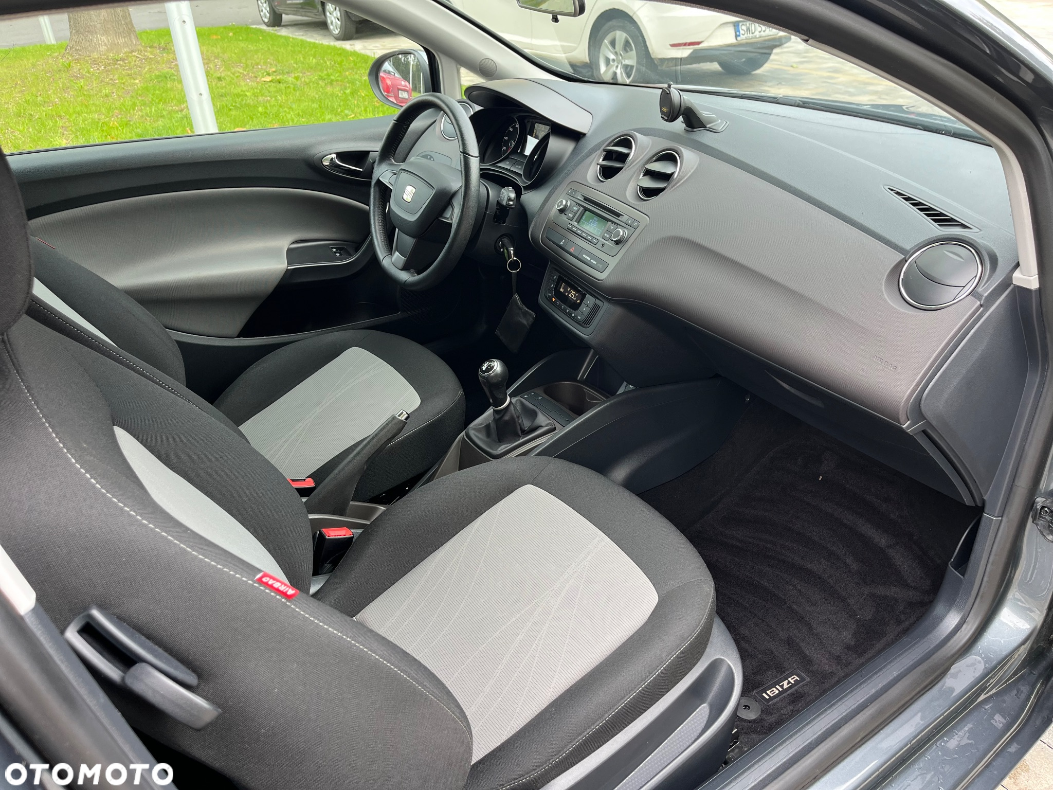Seat Ibiza SC 1.4 16V Reference - 13