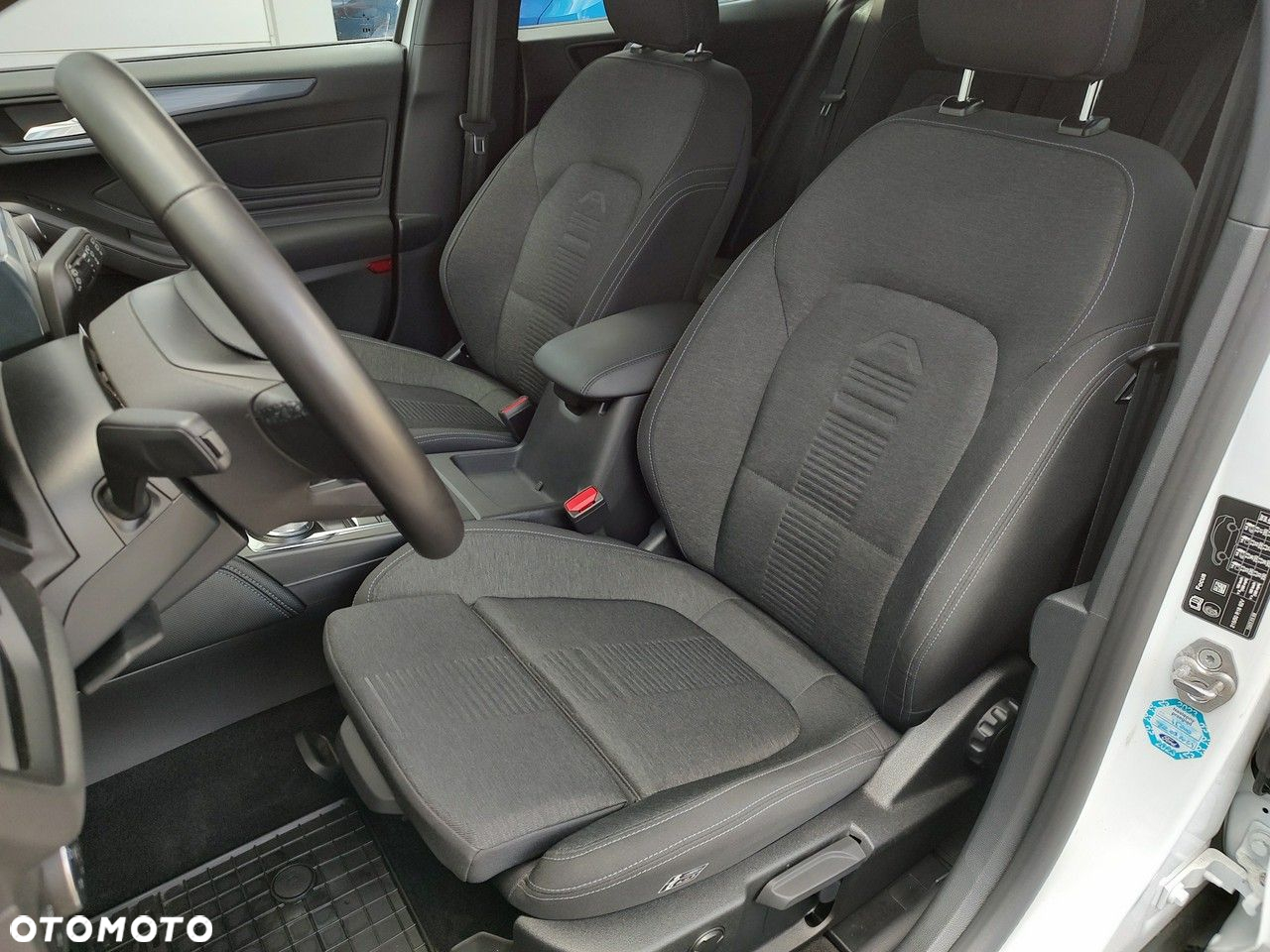 Ford Focus - 10