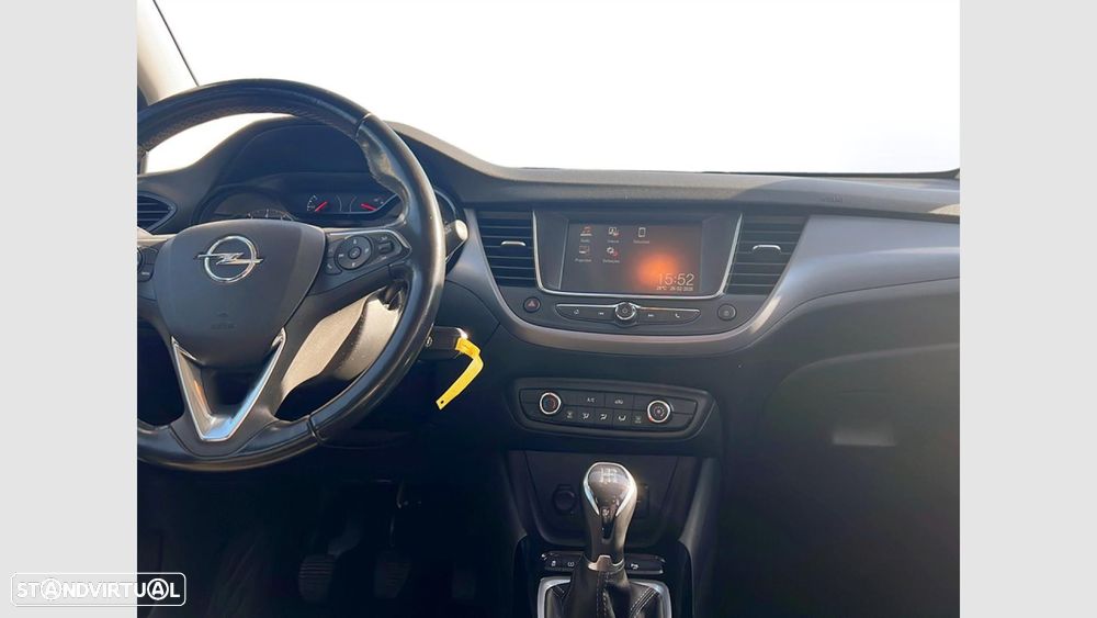 Opel Crossland X 1.2 Business Edition - 18