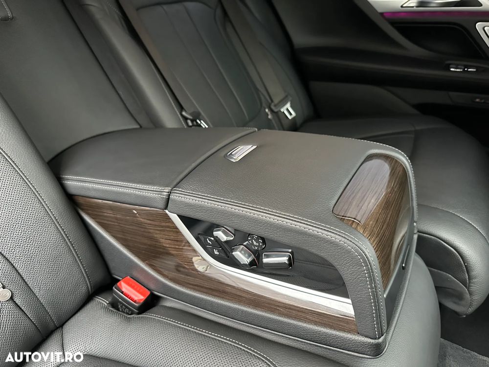 BMW Seria 7 745Le xDrive - 22