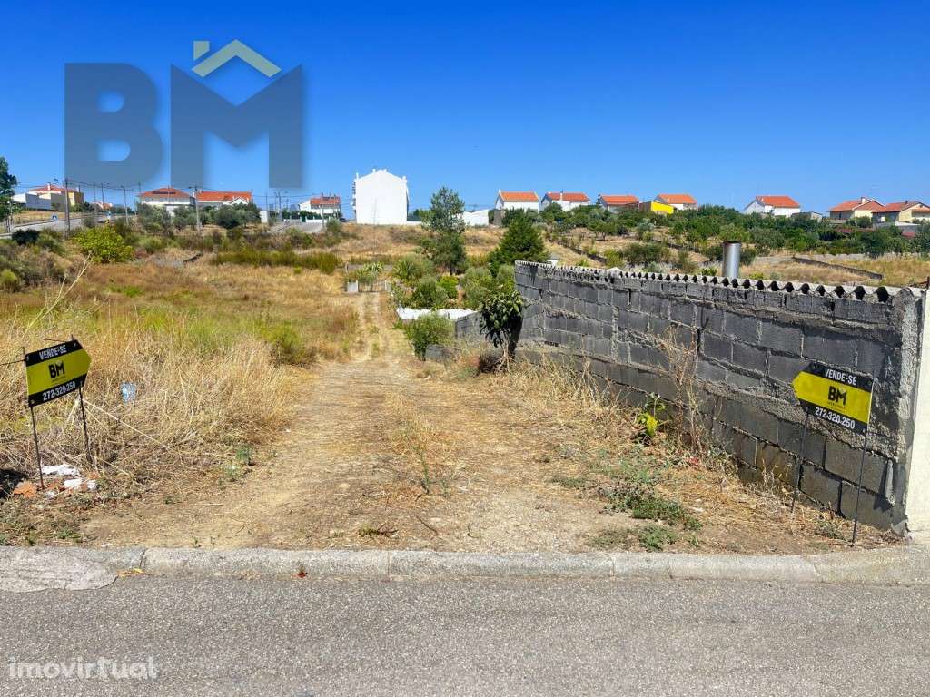 Terreno urbano com 1140m2 de área, localizado no Bairro do Valongo,... - Grande imagem: 2/19