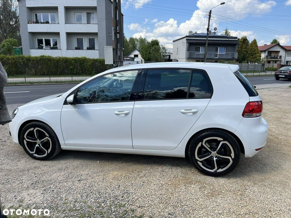Volkswagen Golf - 12