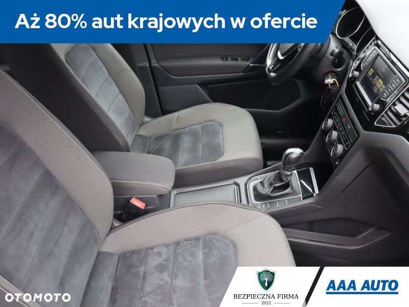 Volkswagen Golf Sportsvan - 10