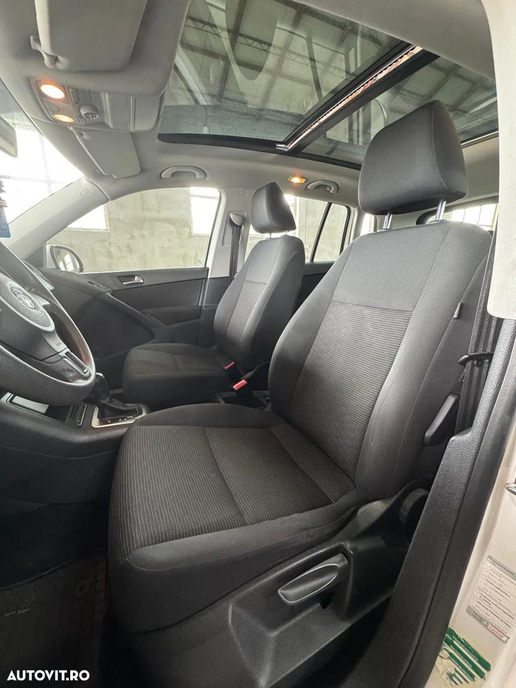 Volkswagen Tiguan - 12