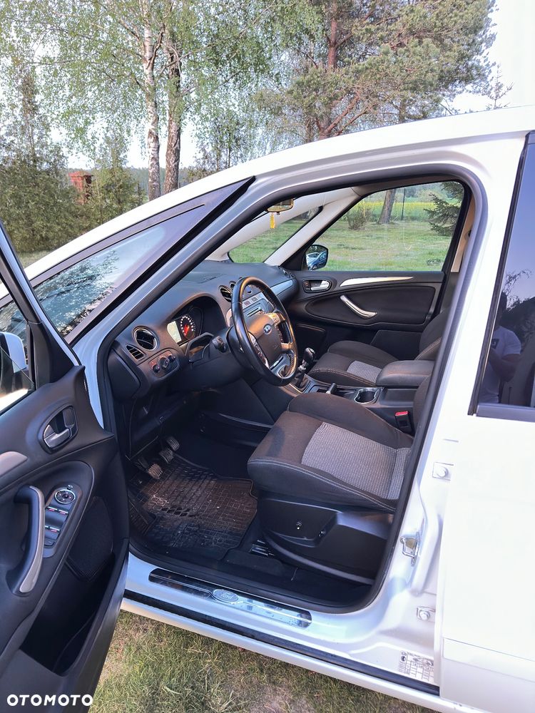 Ford S-Max 2.0 TDCi Ambiente - 23