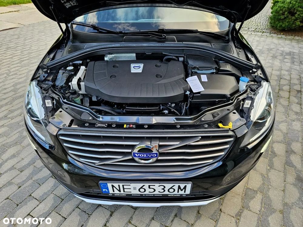 Volvo XC 60 D4 AWD Ocean Race - 39
