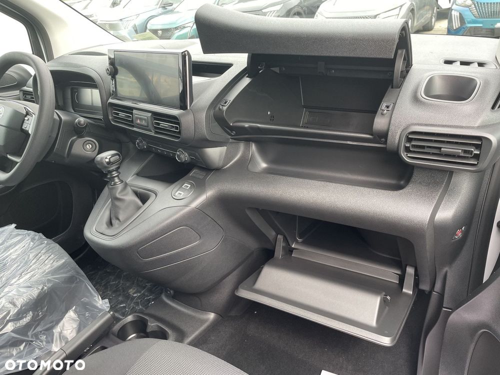 Opel Combo Cargo Combo Cargo L1 650kg 1.5 Diesel S&S 102 KM MT6 - 21