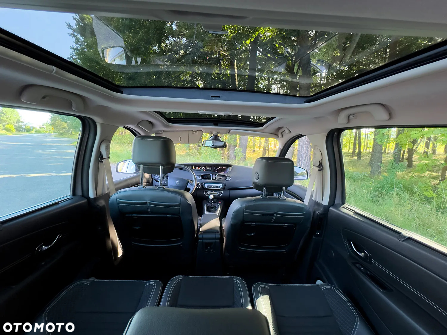 Renault Scenic 1.6 dCi Bose - 19