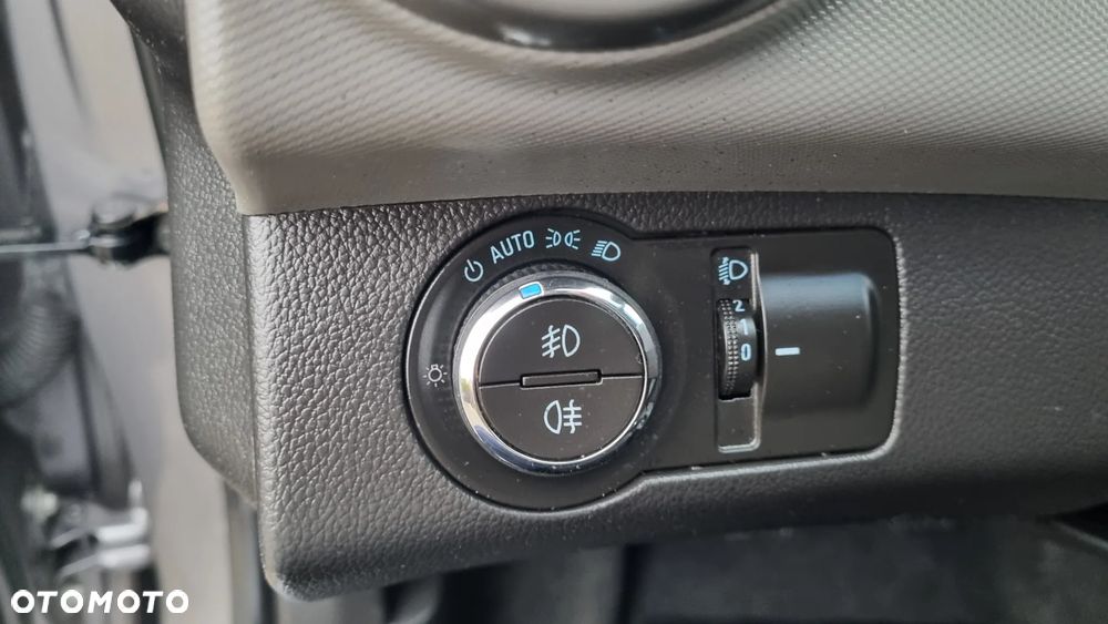 Chevrolet Aveo 1.6 LTZ - 14