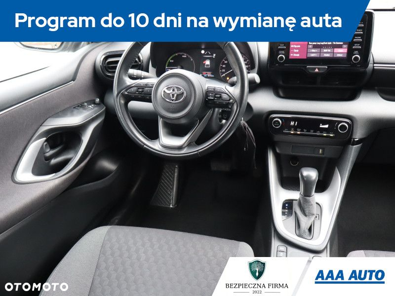 Toyota Yaris - 8