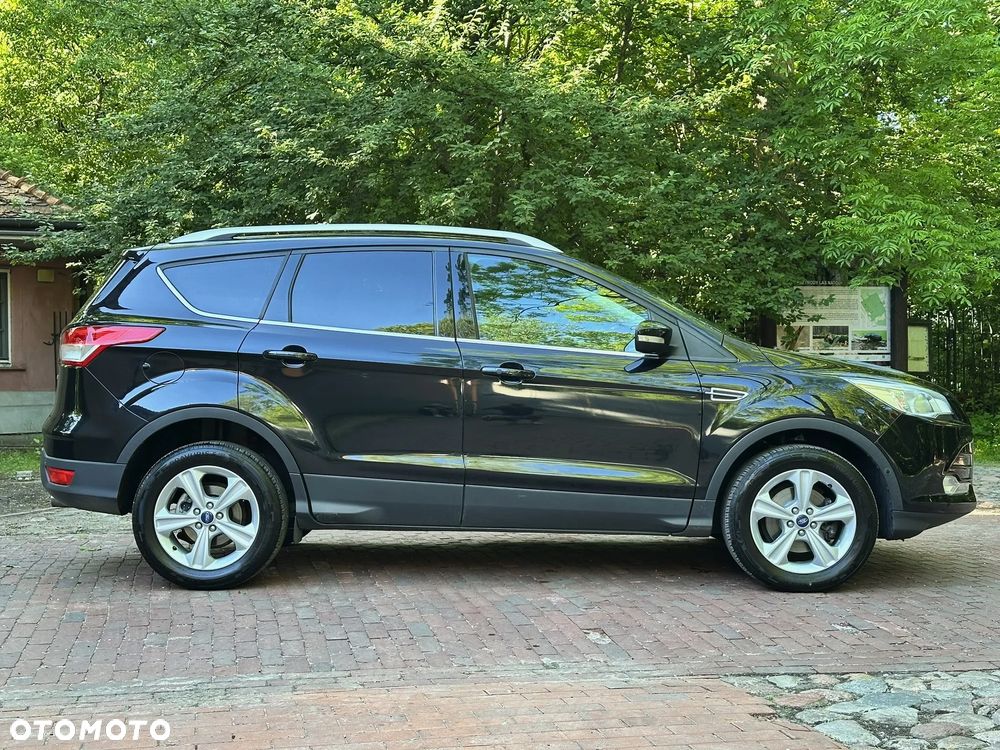 Ford Kuga 1.6 EcoBoost 2x4 Titanium - 30