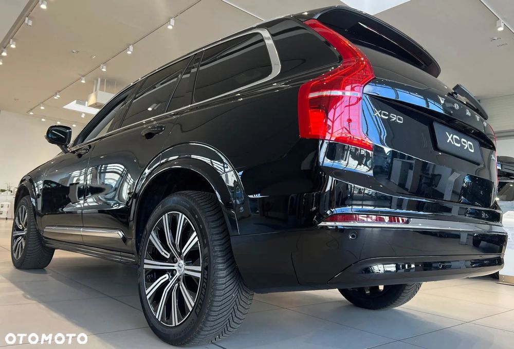 Volvo XC 90 B5 D AWD Ultimate Dark 7os - 2