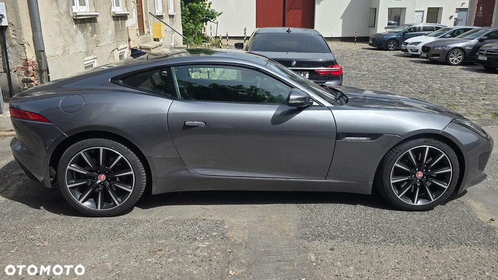 Jaguar F-Type S - 6