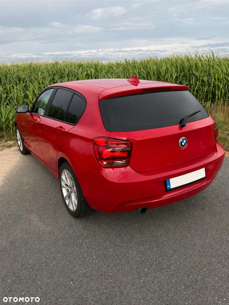 BMW Seria 1 116i - 5