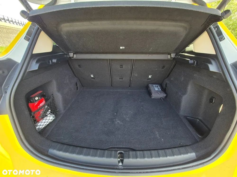 BMW Seria 2 218i - 14