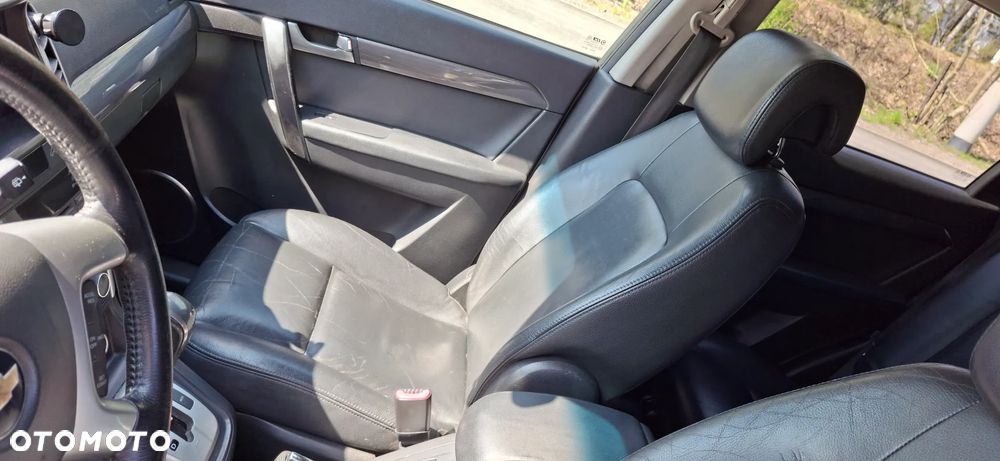 Chevrolet Captiva 2.0 d LT high - 11